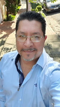 Enrique F.